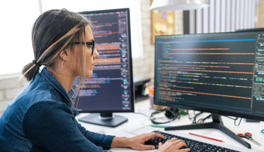 宁波小程序开发公司：DevOps与BI工具生命周期管理的深度融合